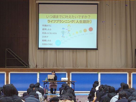 【活動報告】高校3年生向け「お金の授業」を担当しました